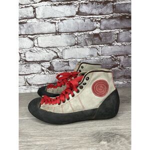 Boreal VTG Gray Fire High Tops Taupe Red Lace Climbing Shoes Women Sz 6M US/37EU